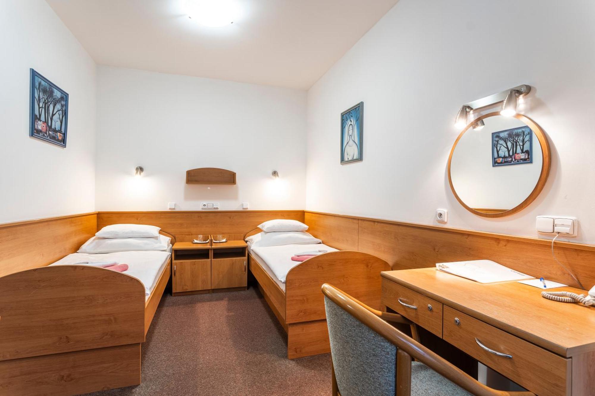 Hotel Luzice Jáchymov Kültér fotó