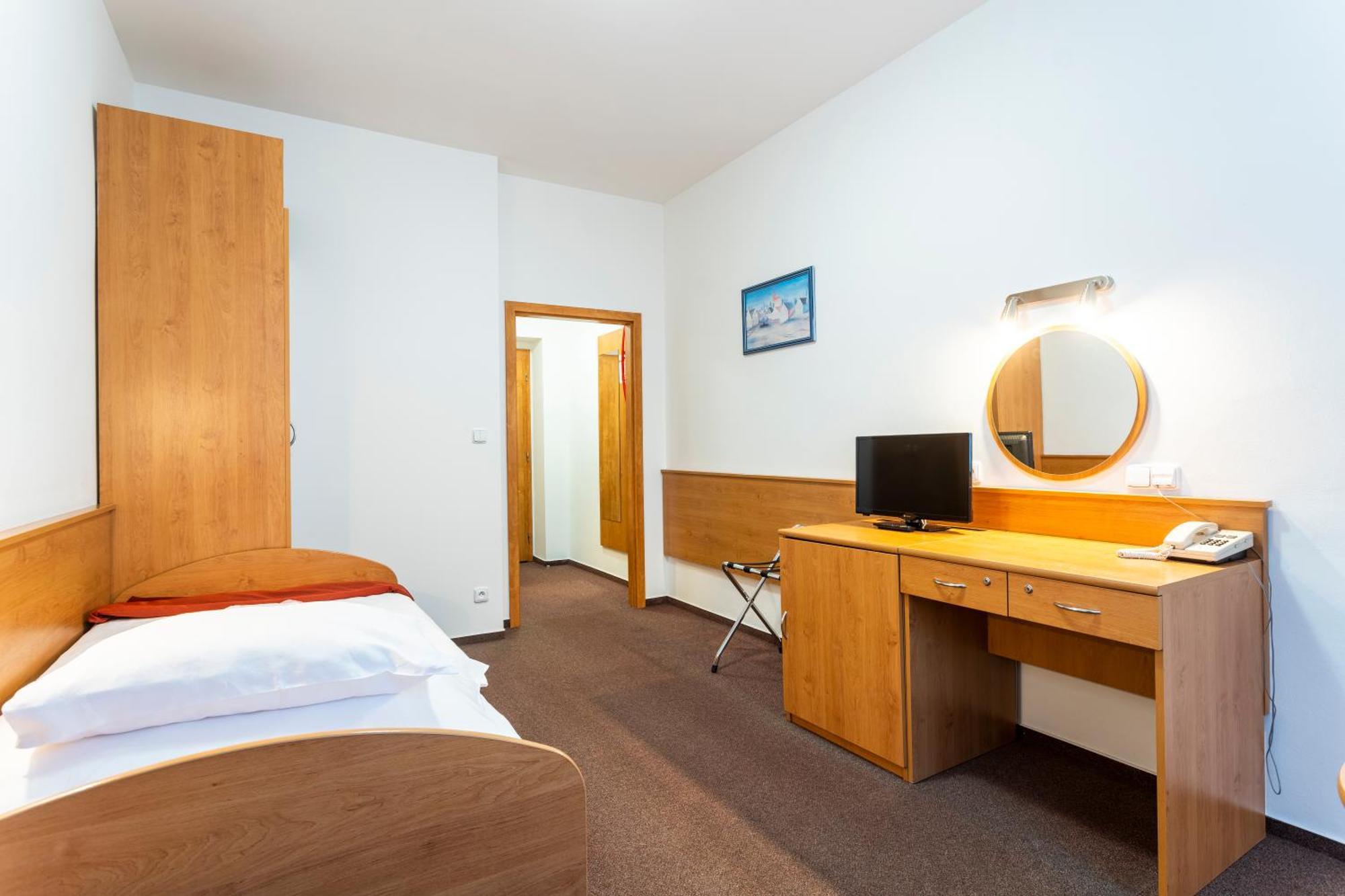 Hotel Luzice Jáchymov Kültér fotó